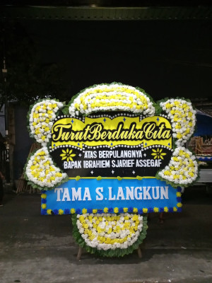 Papan Bunga Duka di Paruga