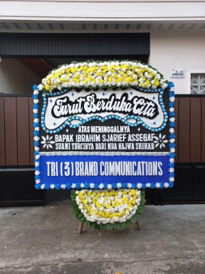 Papan Bunga Duka di Paruga